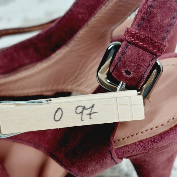 Prada Burgundy Red Suede Buckle Slingback High Heeled Sandals O97 - Picture 12 of 12